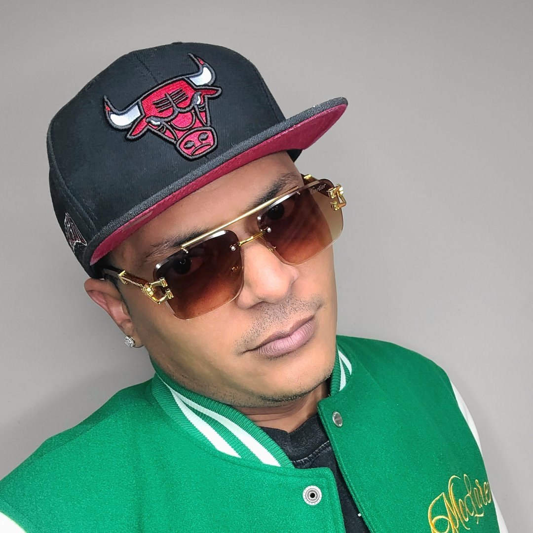 Carlos, tattoo artist in Tallahassee